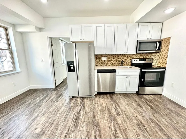 2255 N Broad St #3B-4C — Photo 7