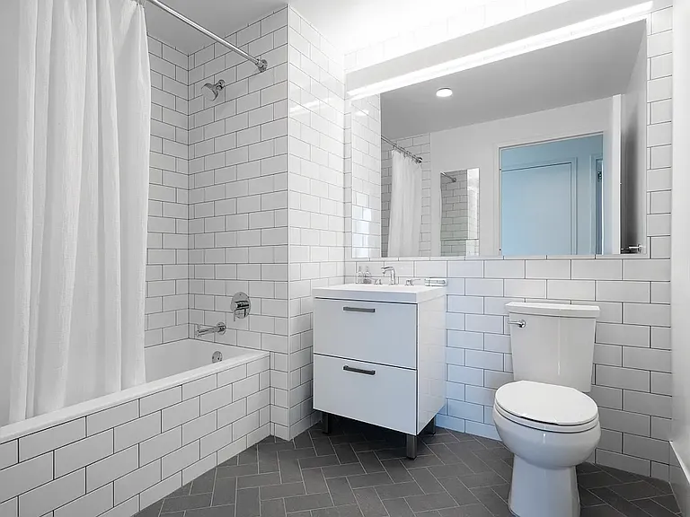 180 Broome St #1904 — Photo 11