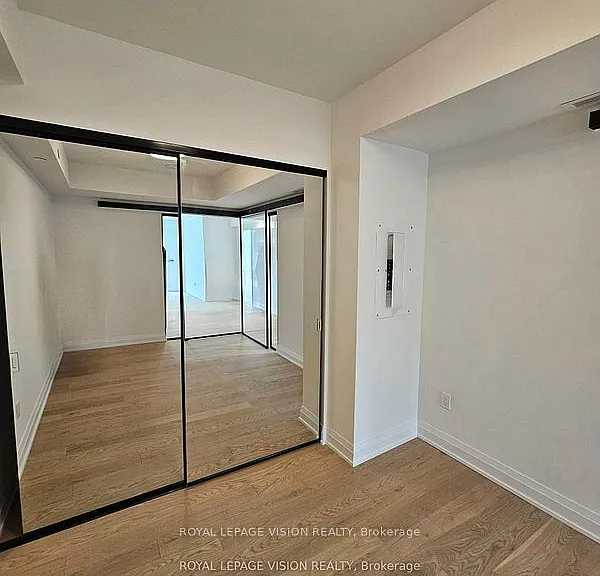 505 Glencairn Ave #310 — Photo 16