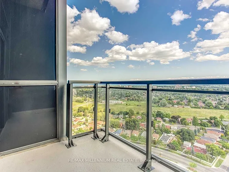 30 Meadowglen Pl #2908 — Photo 18