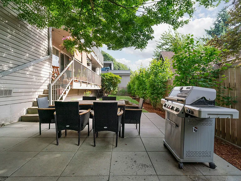 Queen Anne 9 — Photo 11
