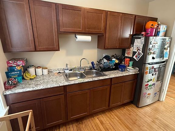 3rd image of 2954 N Kostner Ave #4411-1