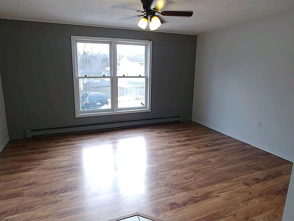 5th image of 15 S Wayne St #201
