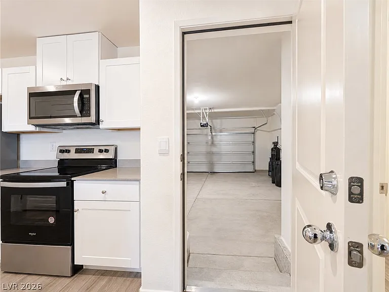 3730 Celesta Vista Ave — Photo 12