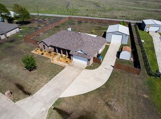 800 Overland Dr, McKinney, TX 75069