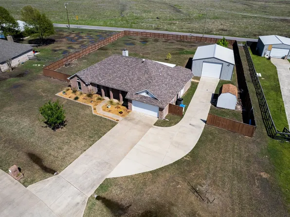 800 Overland Dr, McKinney, TX 75069