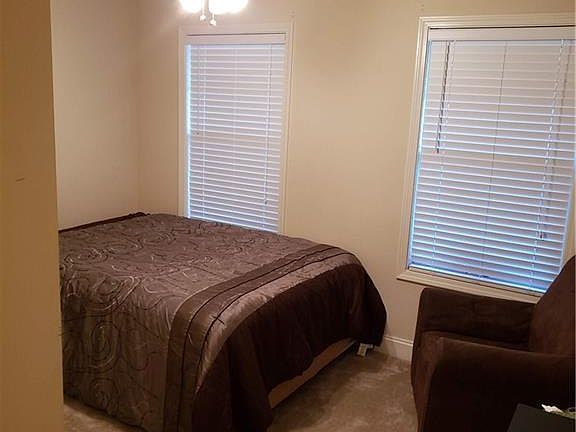 3rd image of 49 Gunier Cir