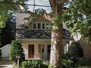 1215 Veto St NW, Grand Rapids, MI 49504