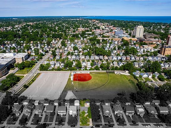 2nd image of 1500 Bunts Rd