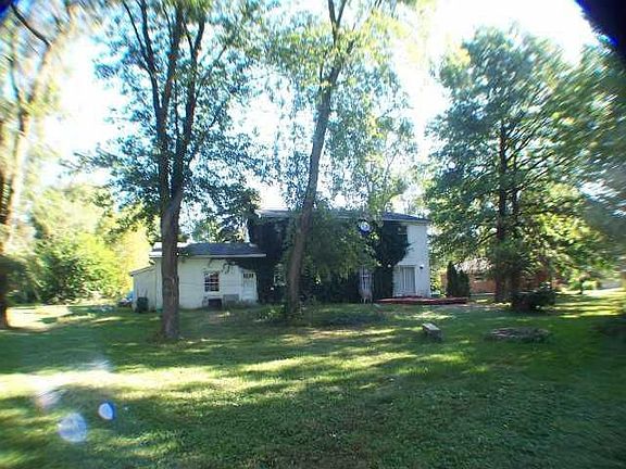 5th image of 4009 W 80th St