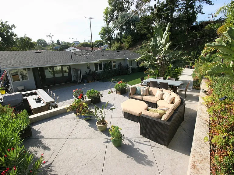 640 Aurora Ave — Photo 16