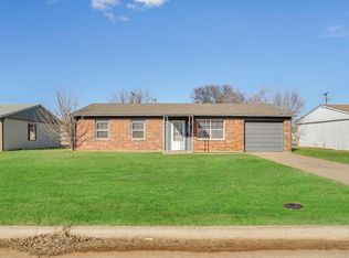 609 Saturn St, Altus, OK 73521