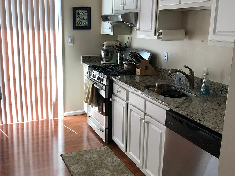1803 Stokes Rd — Photo 3