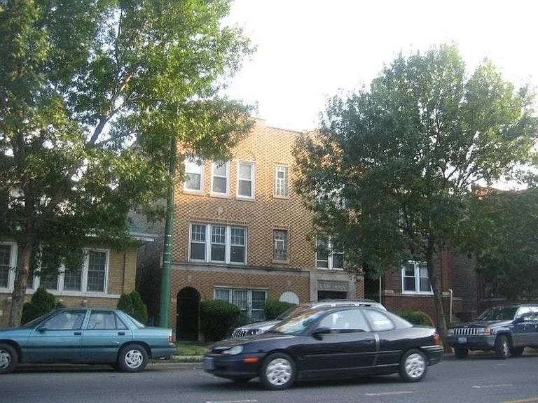 4823 W Montrose Ave #2F — Photo 17