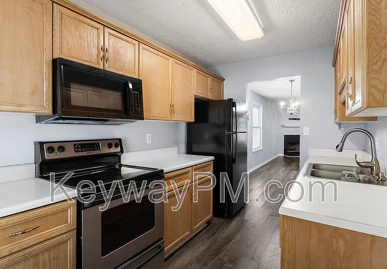 410 Tracewood Pl — Photo 5