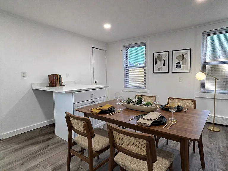 12 Pine St #2 — Photo 3