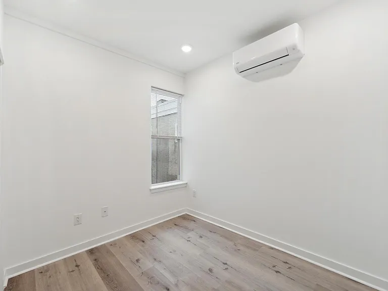 3458 Frankford Ave #6 — Photo 12