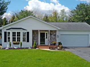 7583 Sunset Shores Dr, Stanwood, MI 49346