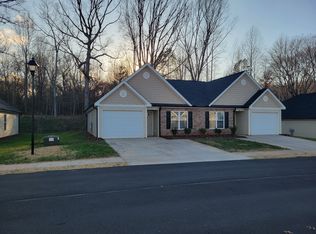 1223 Crestview Church Rd, Asheboro, NC 27205