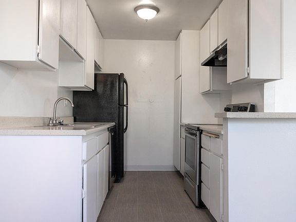 4th image of 6777 Beadnell Way #2