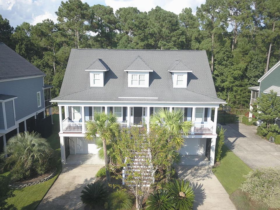 1st image of 2220 Branch Creek Dr
