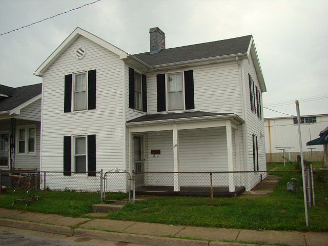 1st image of 421 Pelham St