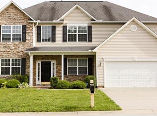 33 Woodfern Rd, Fletcher, NC 28732