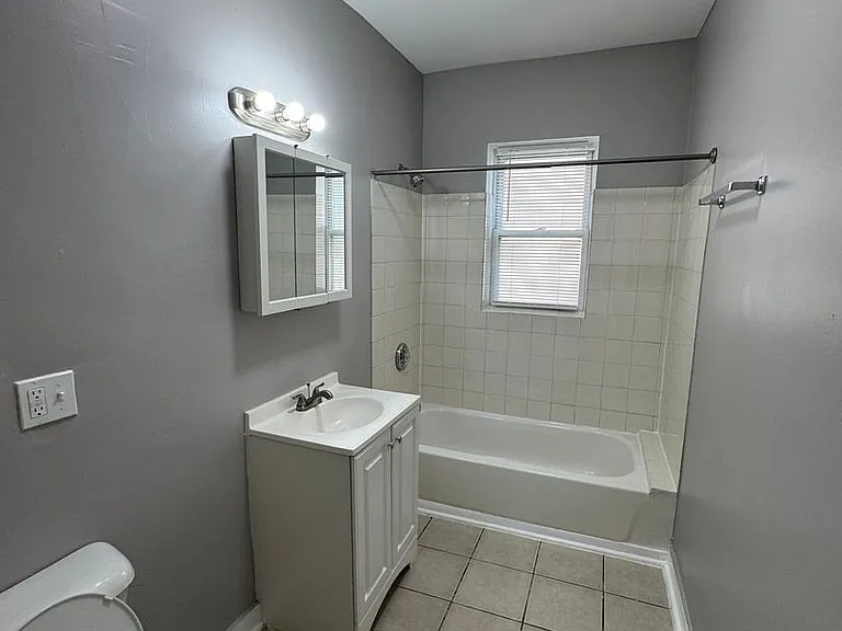 7801-03 S Marshfield Ave #1615-17 — Photo 14