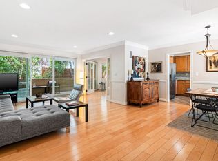 11646 Chenault St APT 8, Los Angeles, CA 90049