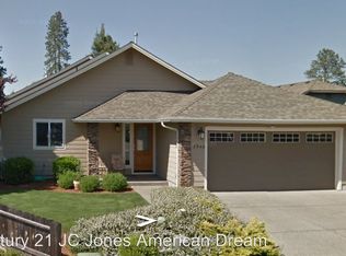2948 SW Mistybrook Dr, Grants Pass, OR 97527