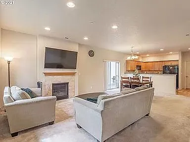 29000 SW Costa Cir W — Photo 2