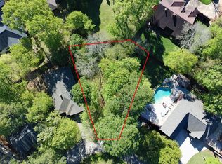 123 E Park Dr, Montgomery, TX 77356