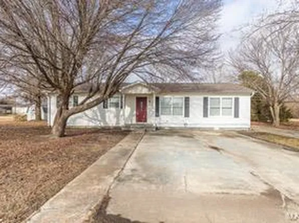 167 Marler St, Neelyville, MO 63954