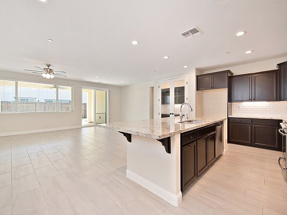 4th image of 5088 Moonraker Ln