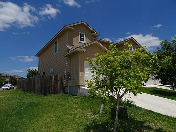 3rd image of 6323 Attucks Ln