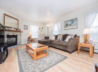 1474 County Rd, Sheffield, MA 01257