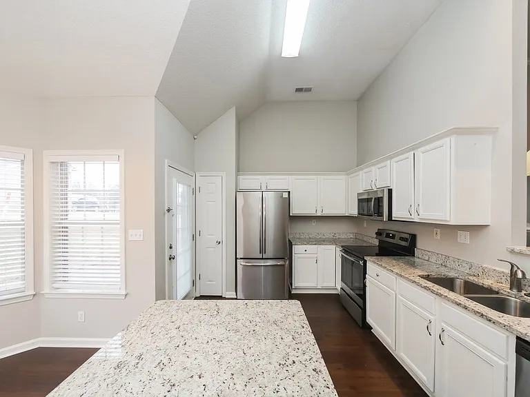 2609 Wood Sage Cv — Photo 6