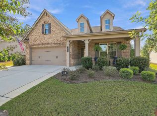 45 Maple Leaf Rd, Sharpsburg, GA 30277