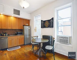 Rented by Bond New York