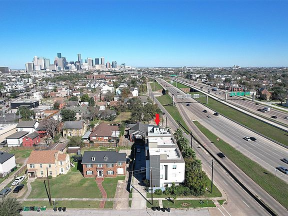 3rd image of 2023 Rosedale St