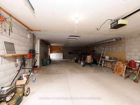 5th image of 6791 Dunn St