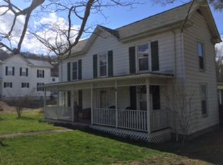 147 Tazewell Ave, Tazewell, VA 24651