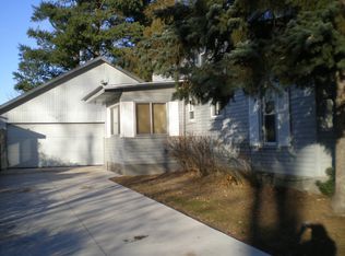 209 E End St, Alma, MI 48801