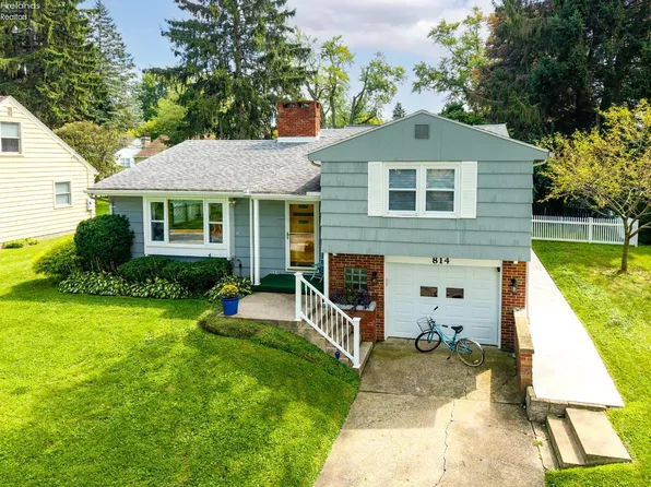 814 Mohawk Dr, Huron, OH 44839