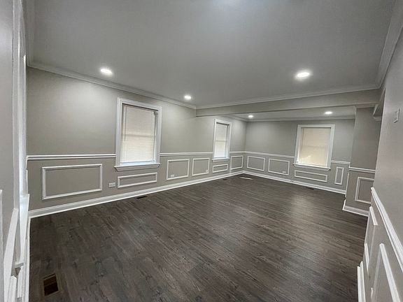 5th image of 11000 S Avenue C