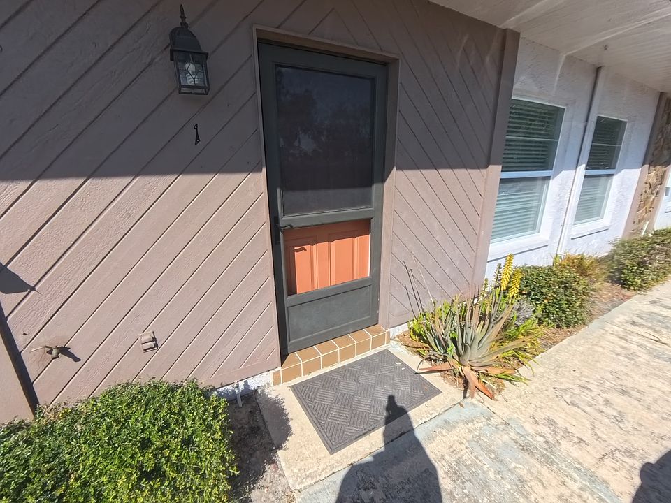 1st image of 6189 Chesham Dr