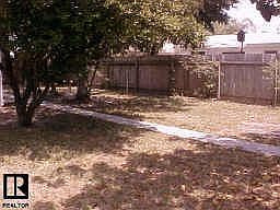 4th image of 7455 Cedar St NE