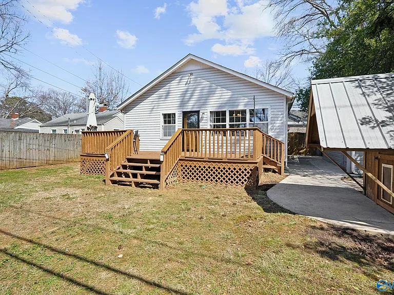 2706 Overton Rd SW — Photo 20
