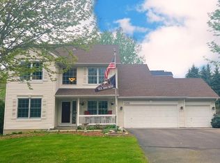 3570 Commonwealth Rd, Woodbury, MN 55125