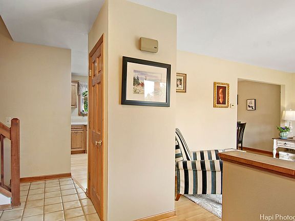 3rd image of 4832 Eastwood Ct